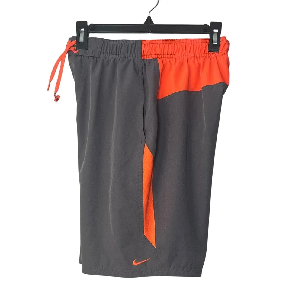 Nike Men's‎ Swim Trunks Gray & Orange Athletic Shorts Size Small